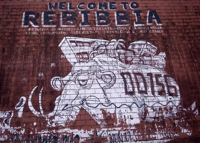 Rebibbia Guest Art 2 Metro B